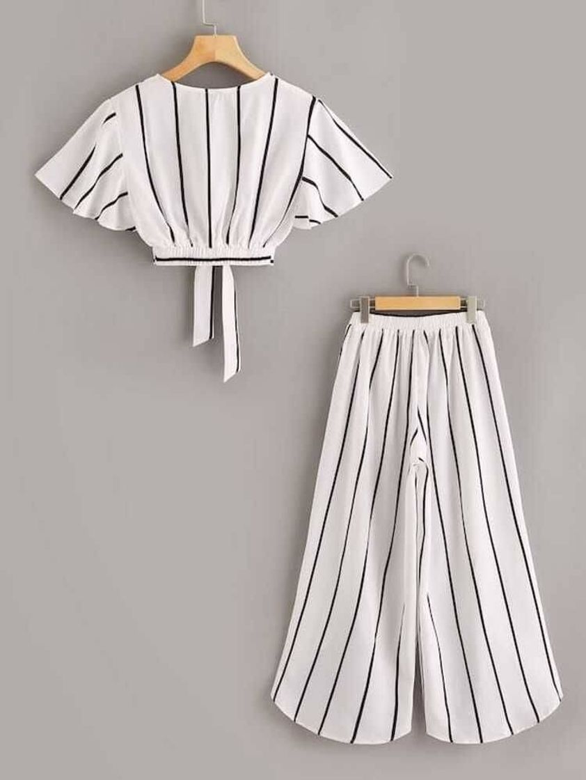 Plus surplice front kont hem top whit asymmetrical 