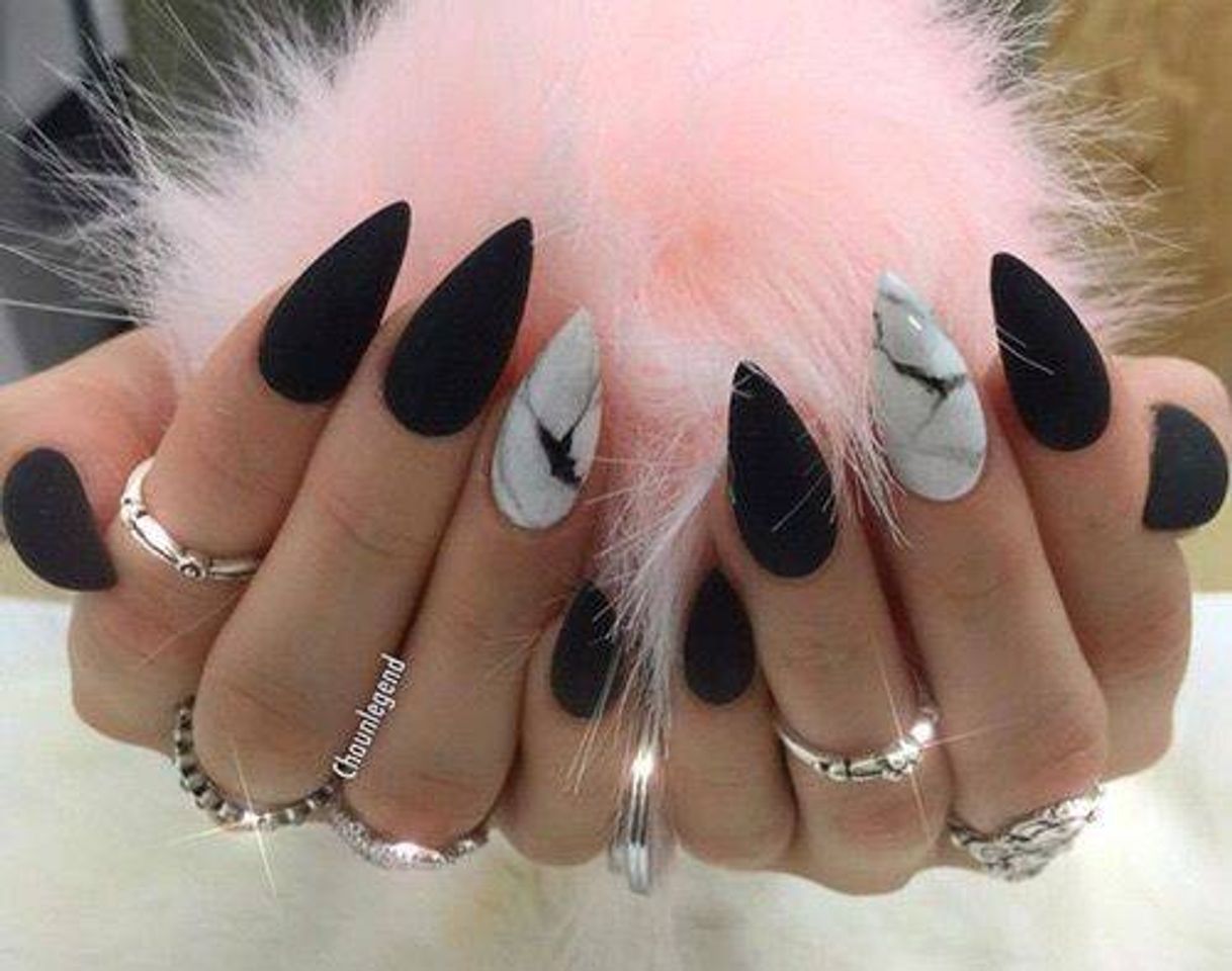 Moda Unhas de gel pretas 