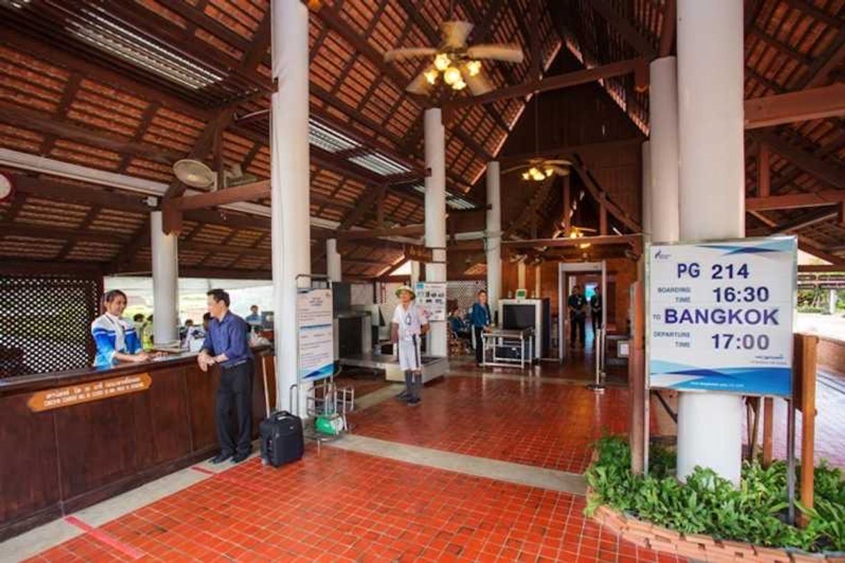 Place Sukhothai Airport (THS)