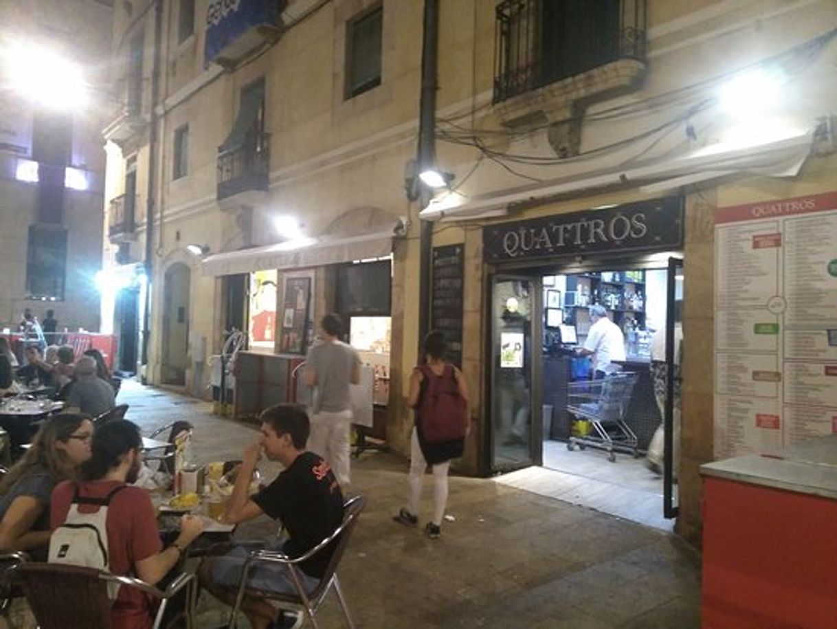 Restaurantes Quattros Cervecería