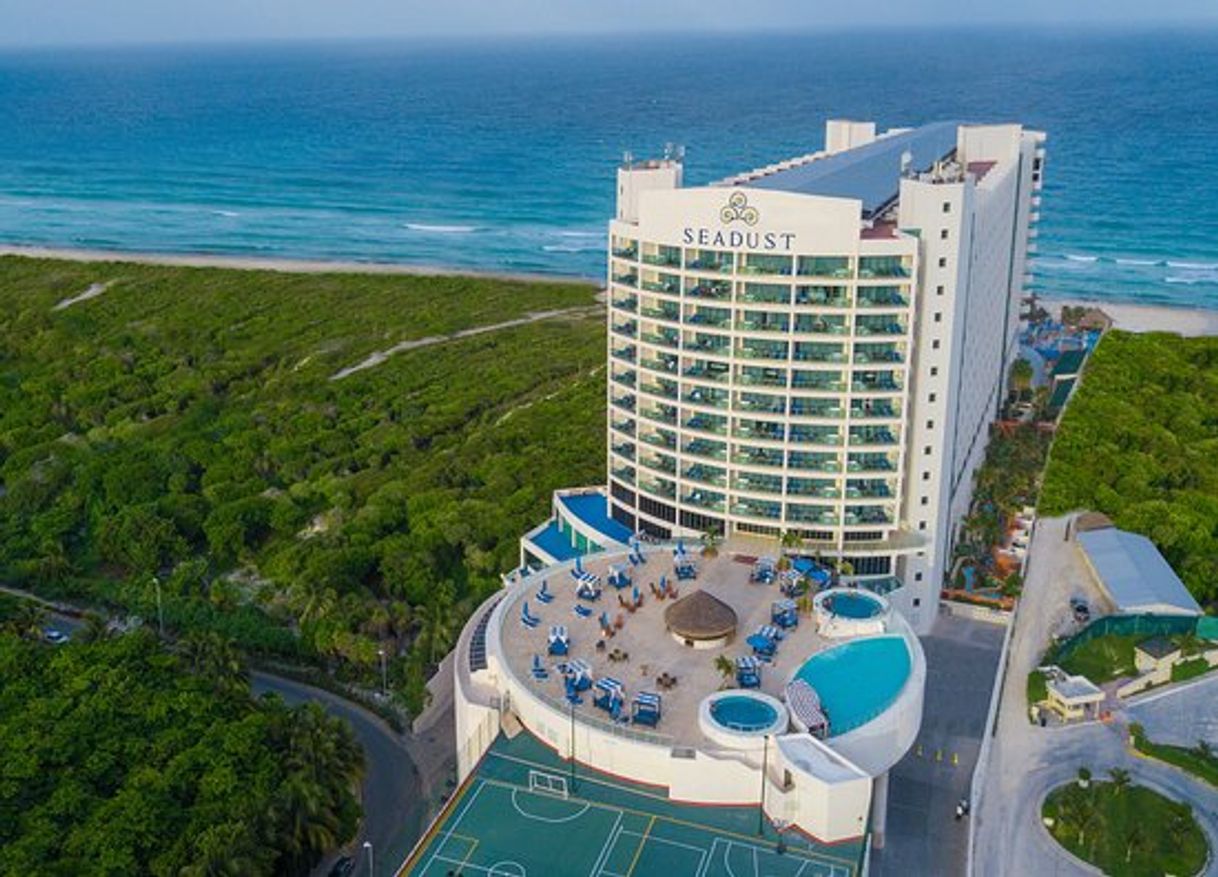 Place Seadust Cancun Family Resort