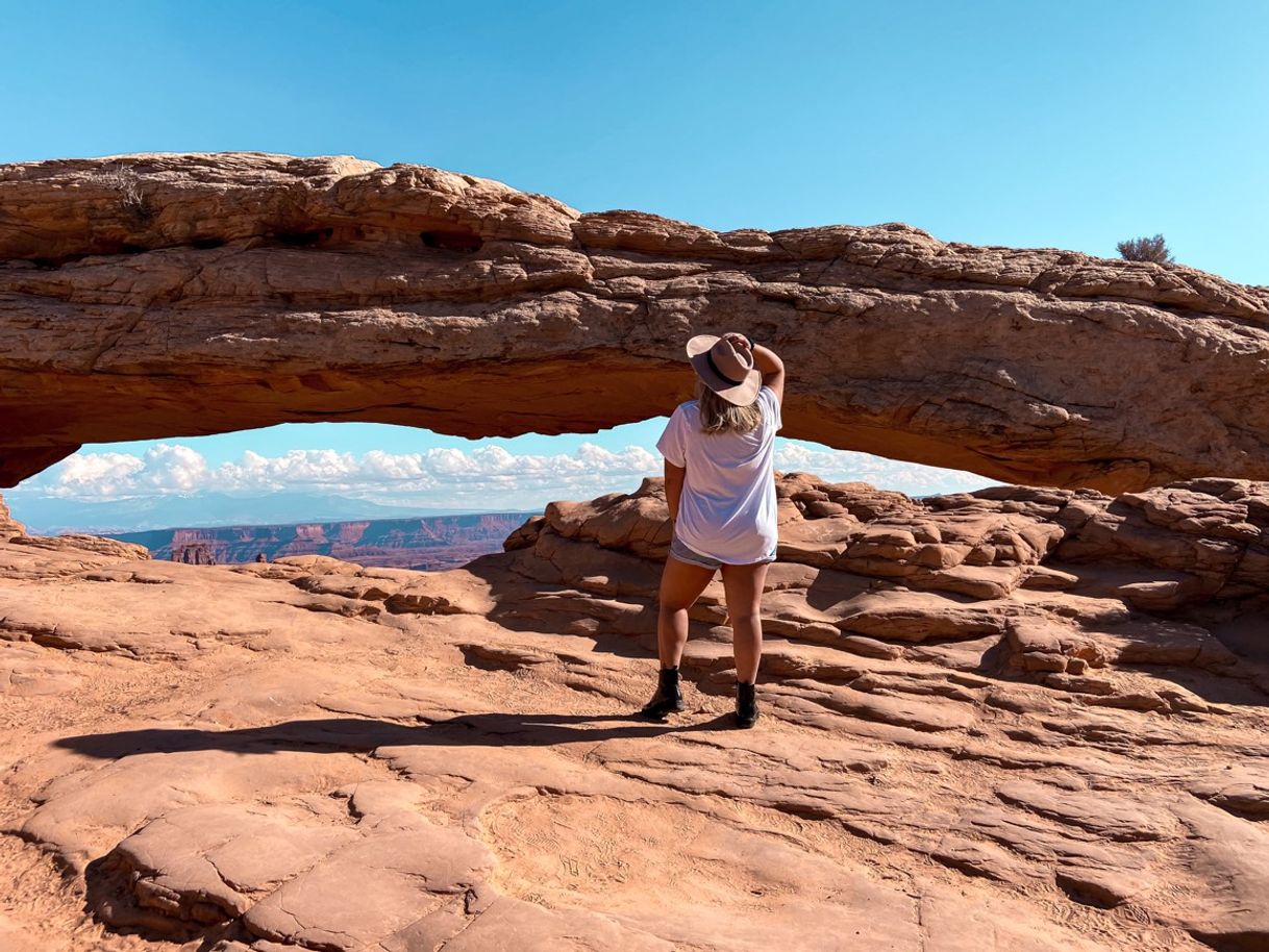 Places Mesa Arch Trail