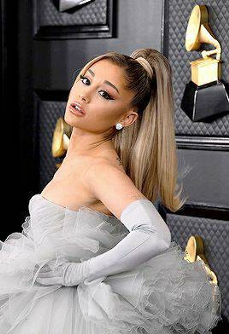 Moda Ariana Grande Butera 