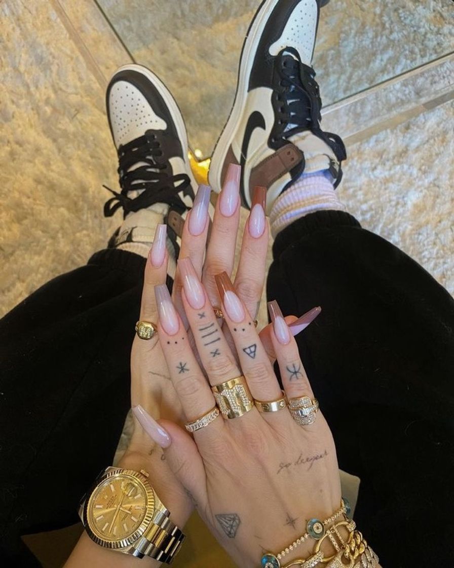 Social Nails 
