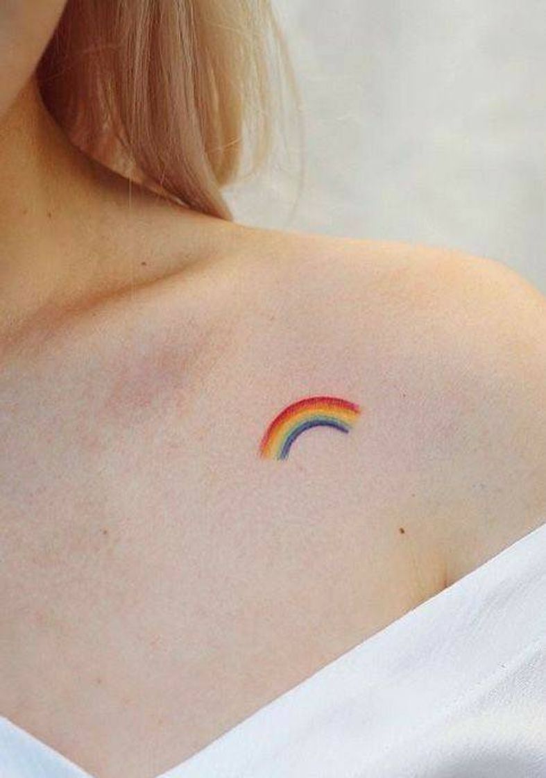 Fashion Linda tatuagem arco-íris😍🎀🌈