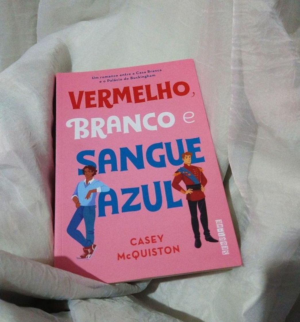 Libro Vermelho, Branco e Sangue Azul 