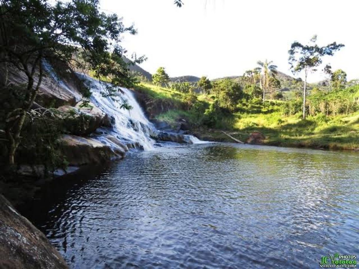 Lugar CACHOEIRA VALE A PENA