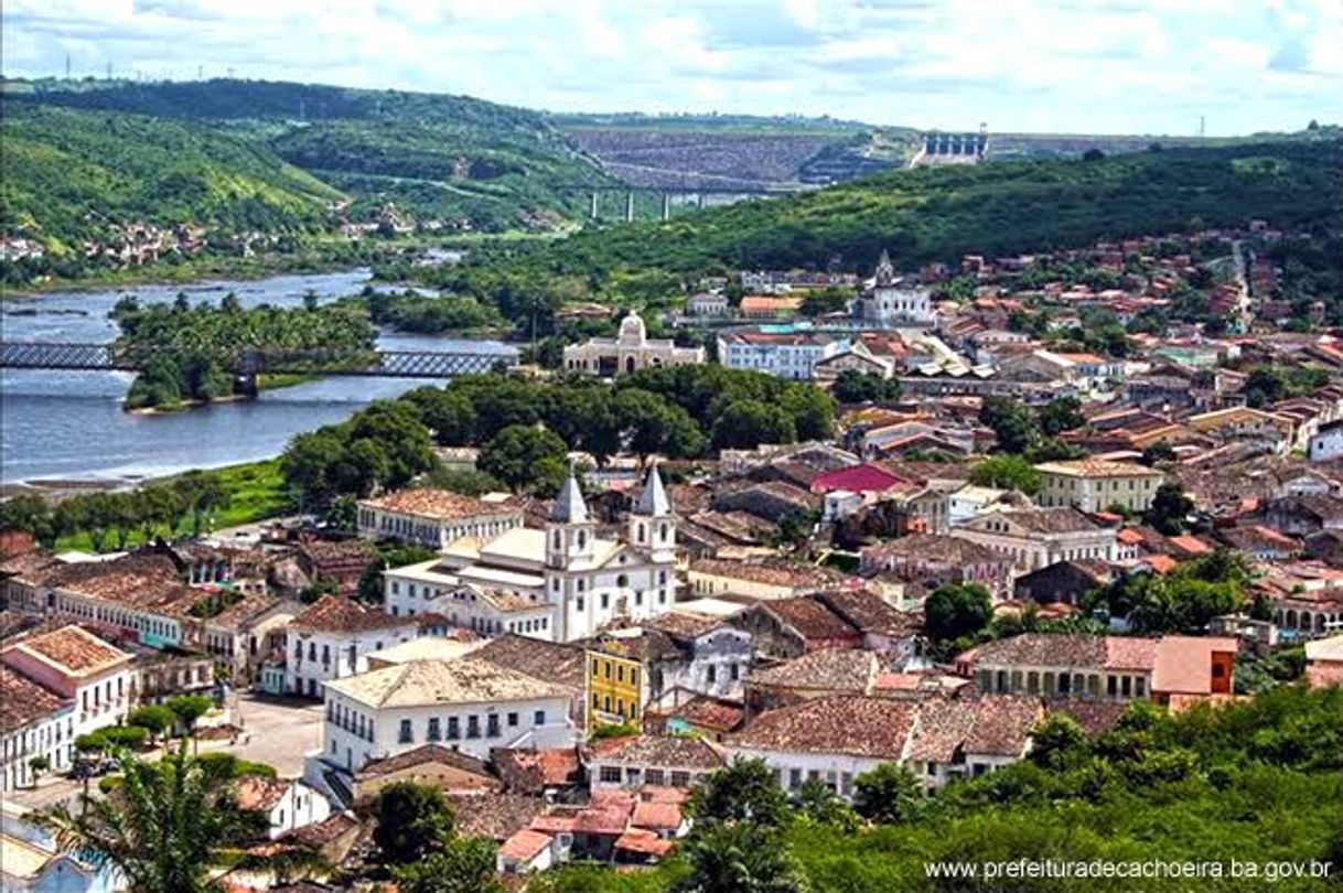 Lugar Cachoeira