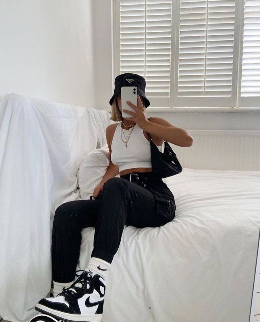 Social Outifit
