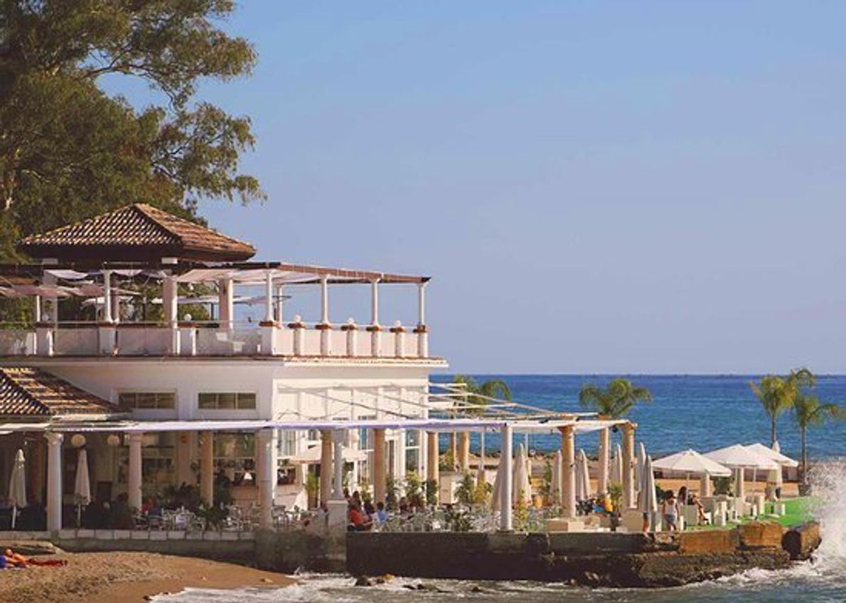 Restaurantes El Balneario - Baños del Carmen