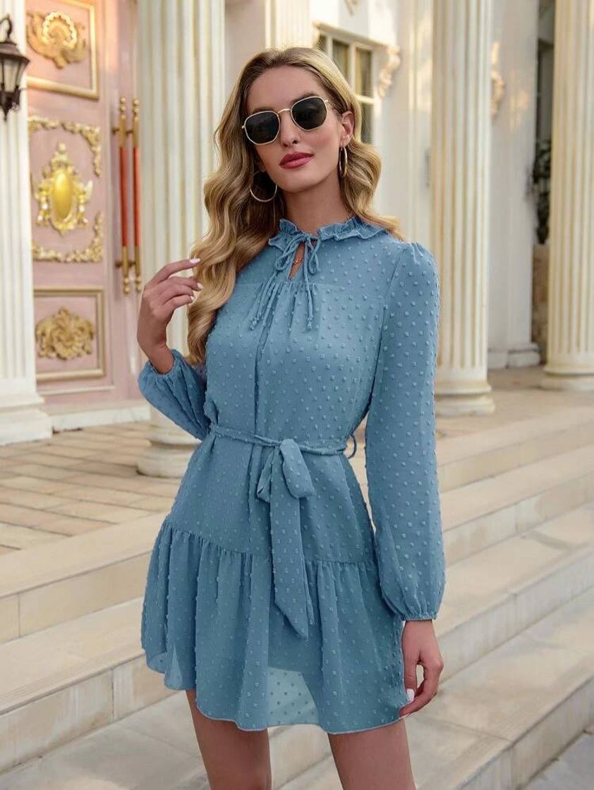 Fashion Vestido azul bebê com laço 