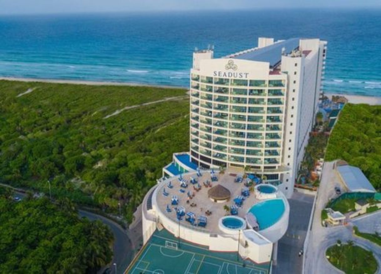 Lugar Seadust Cancun Family Resort