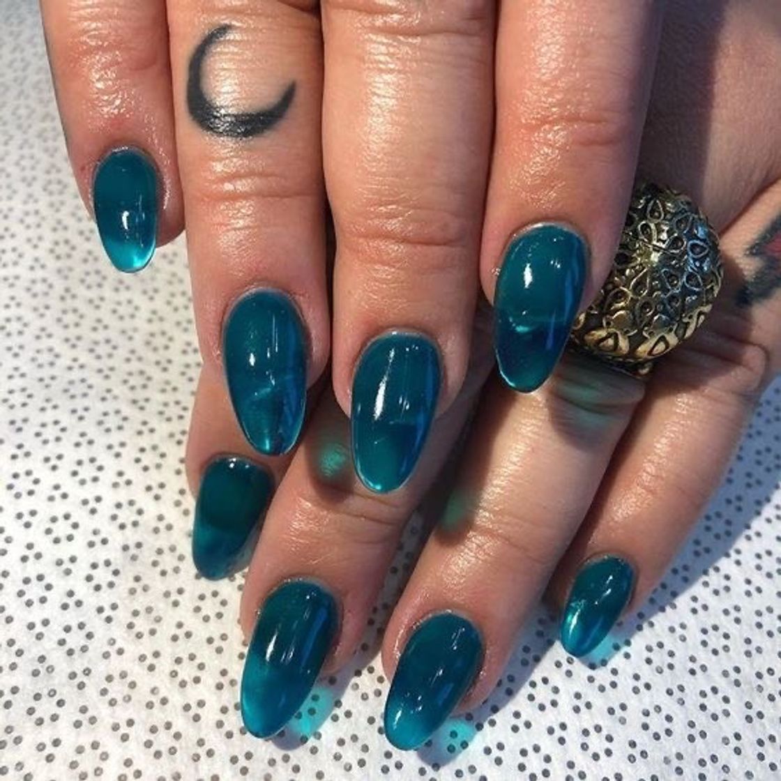 Fashion Blue Nails