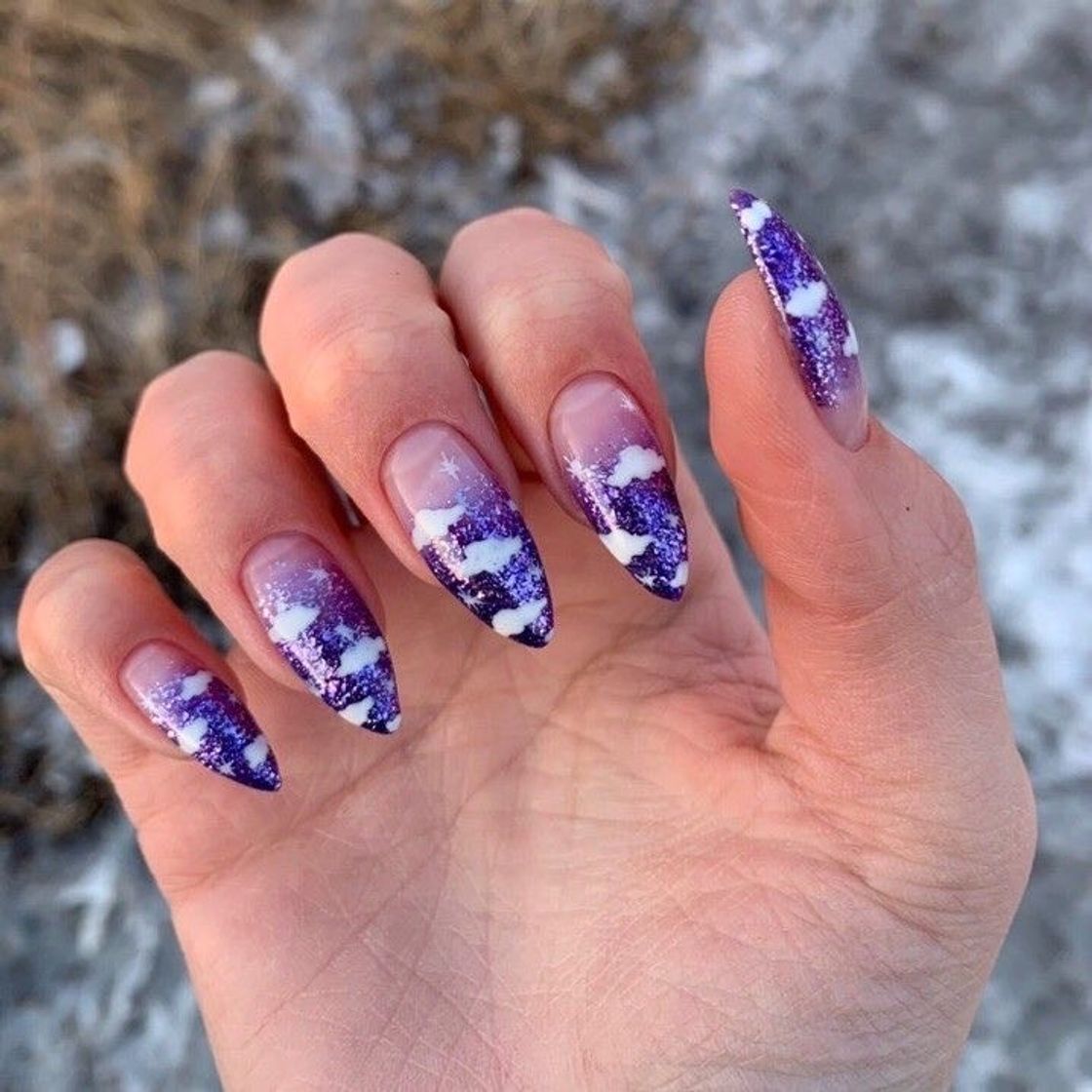 Fashion Nail striping design 💜✨