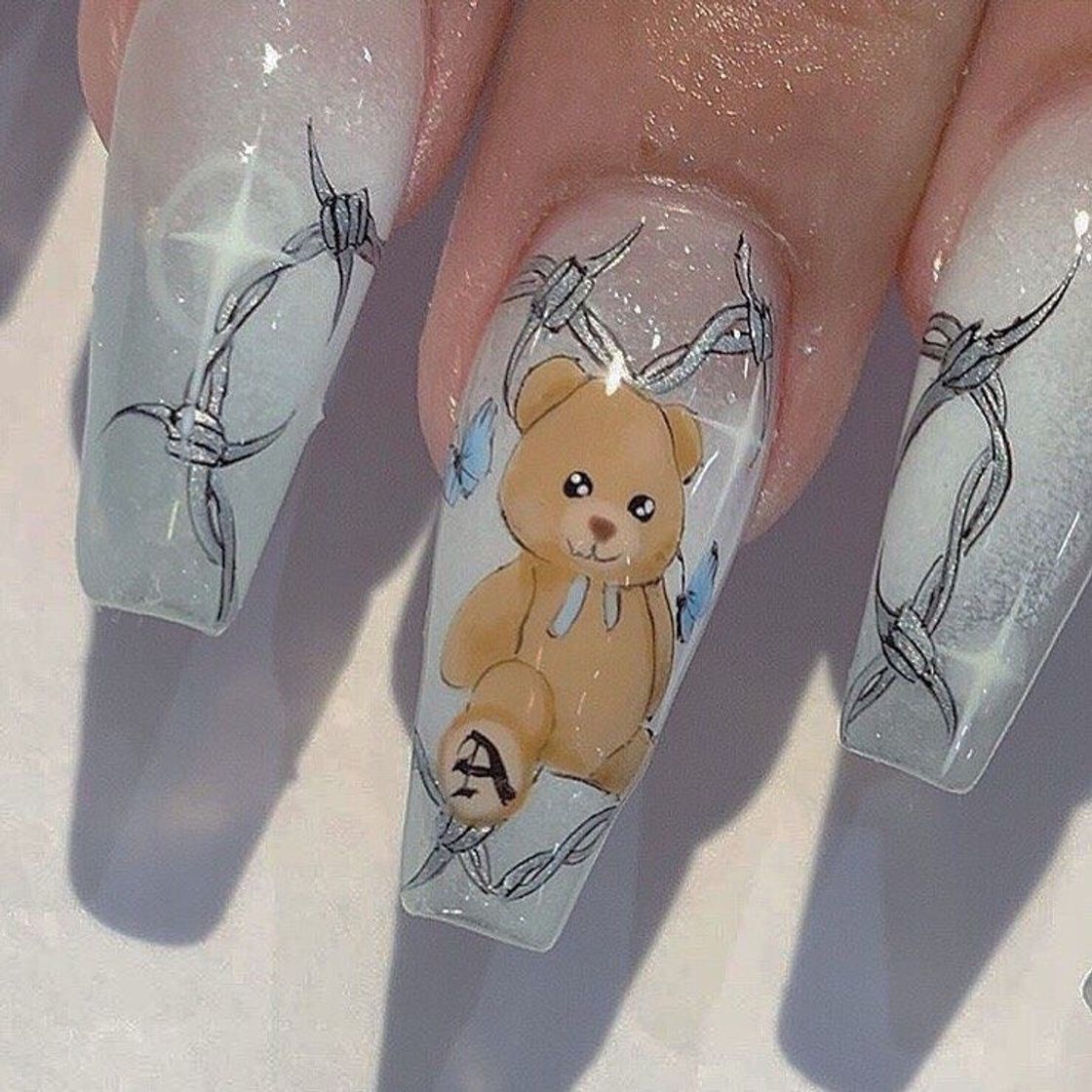 Moda Cutie Nails