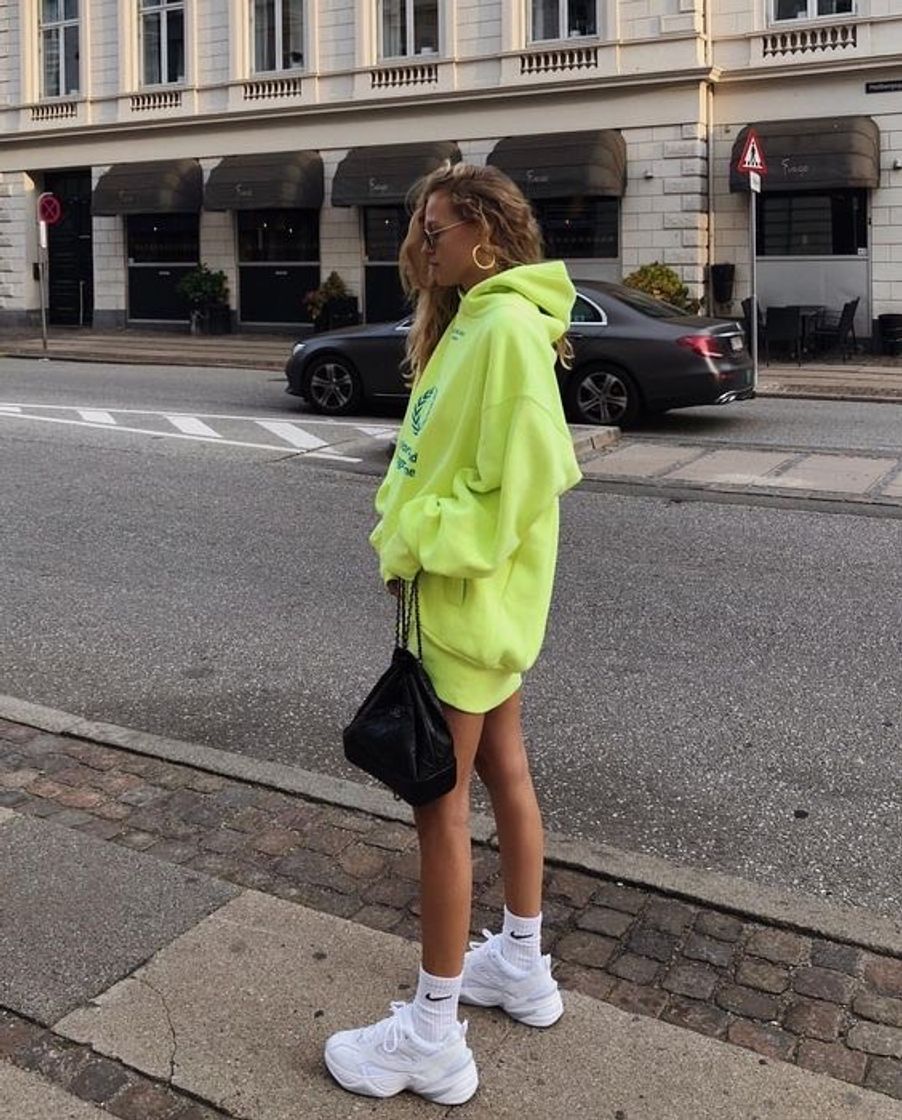 Moda Moletom + neon 