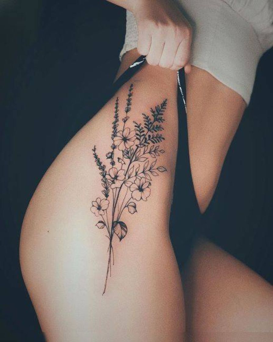 Moda Tatuagem feminina linda❤️