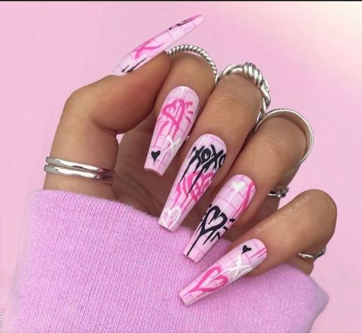 💅🏻💗