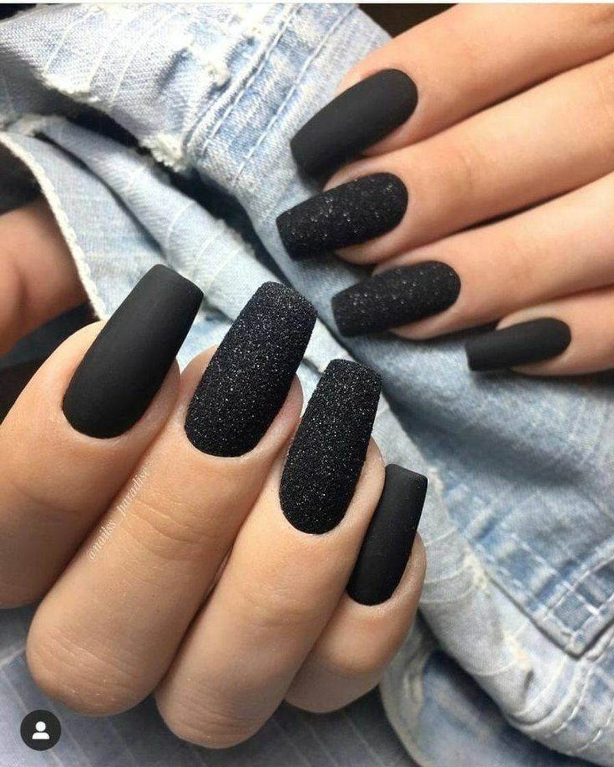 Moda Unhas preta😍