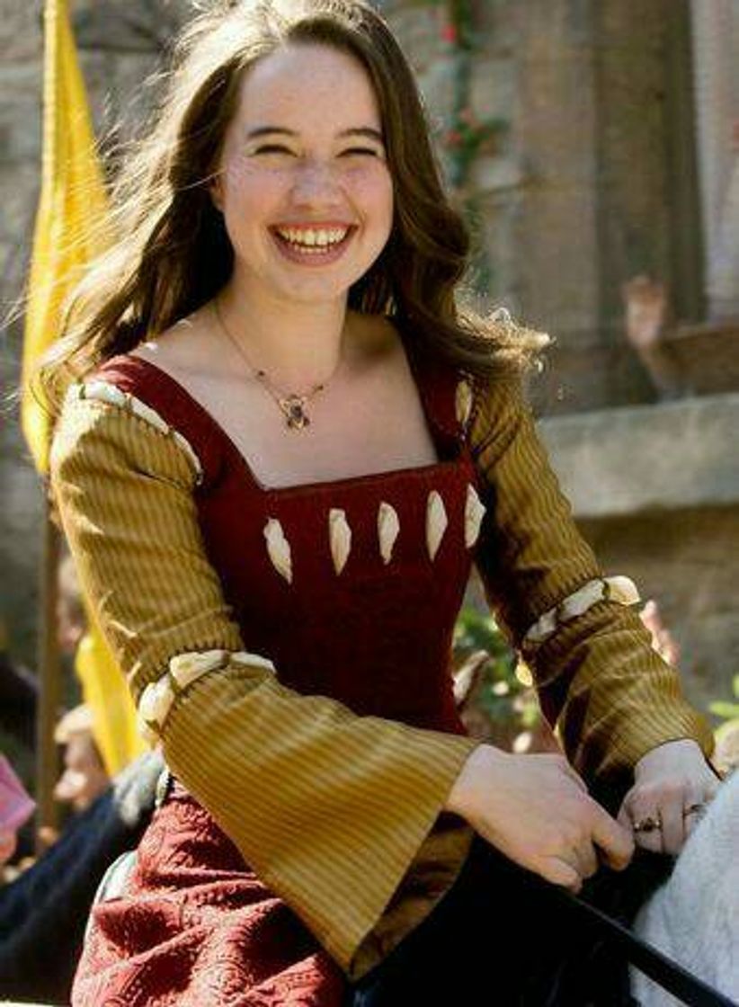 Fashion Susana pevensie