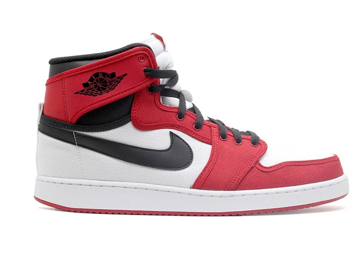 Moda Jordan 1 AJKO Chicago