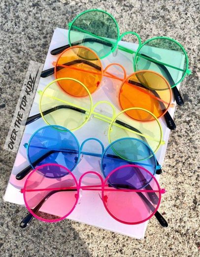 Óculos com variação de cores 🕶️🕶️