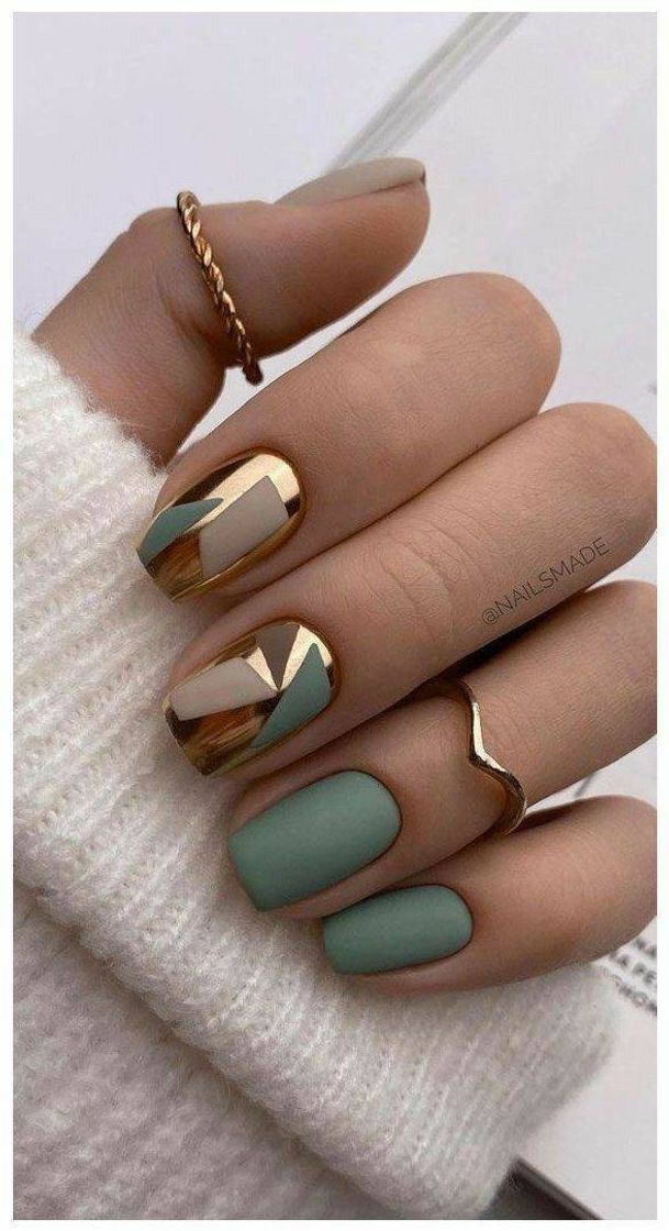 Moda Nail