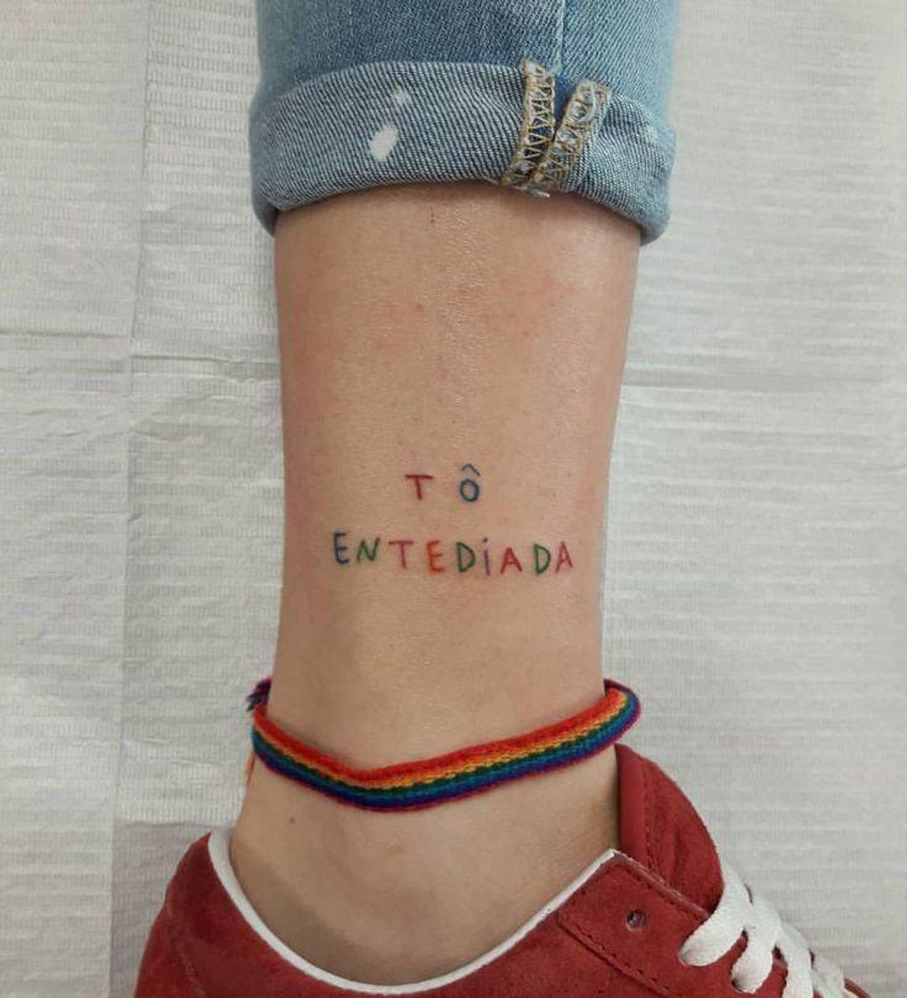 Social Tattoo colorida
