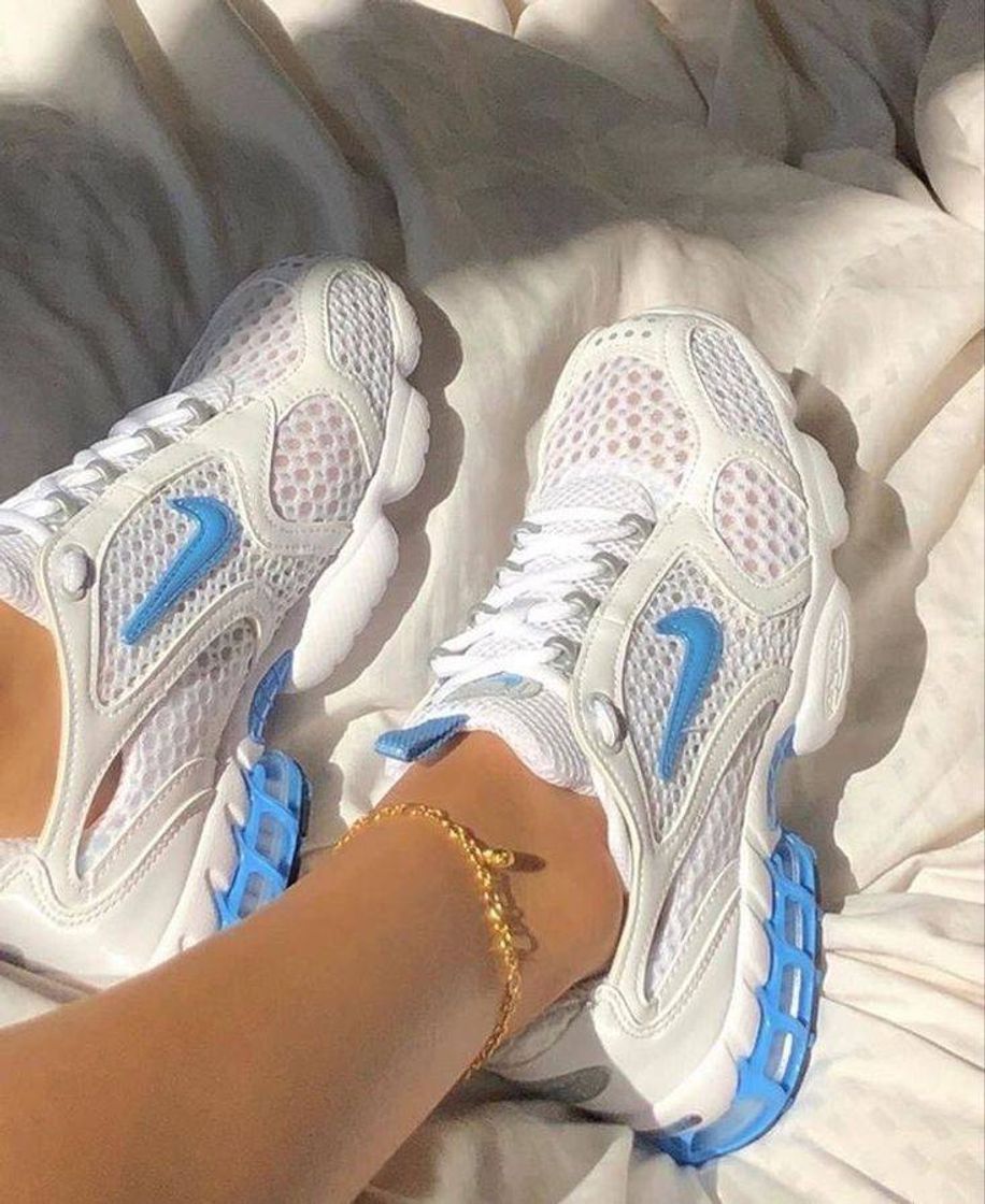 Fashion Nike Branco e Azul (Feminino)💫