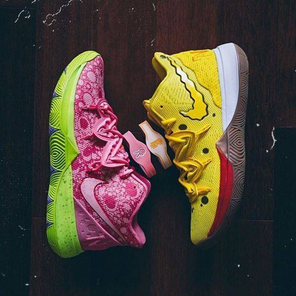 Moda Tênis Nike Kyrie V Personalizado Bob Esponja.