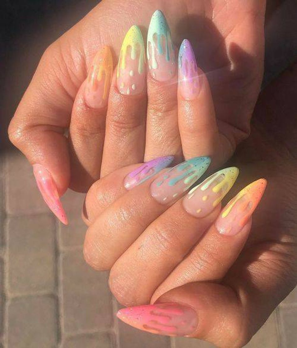 Moda Unhas colorful