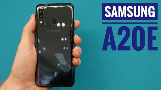 Samsung A20E, Smartphone Super AMOLED