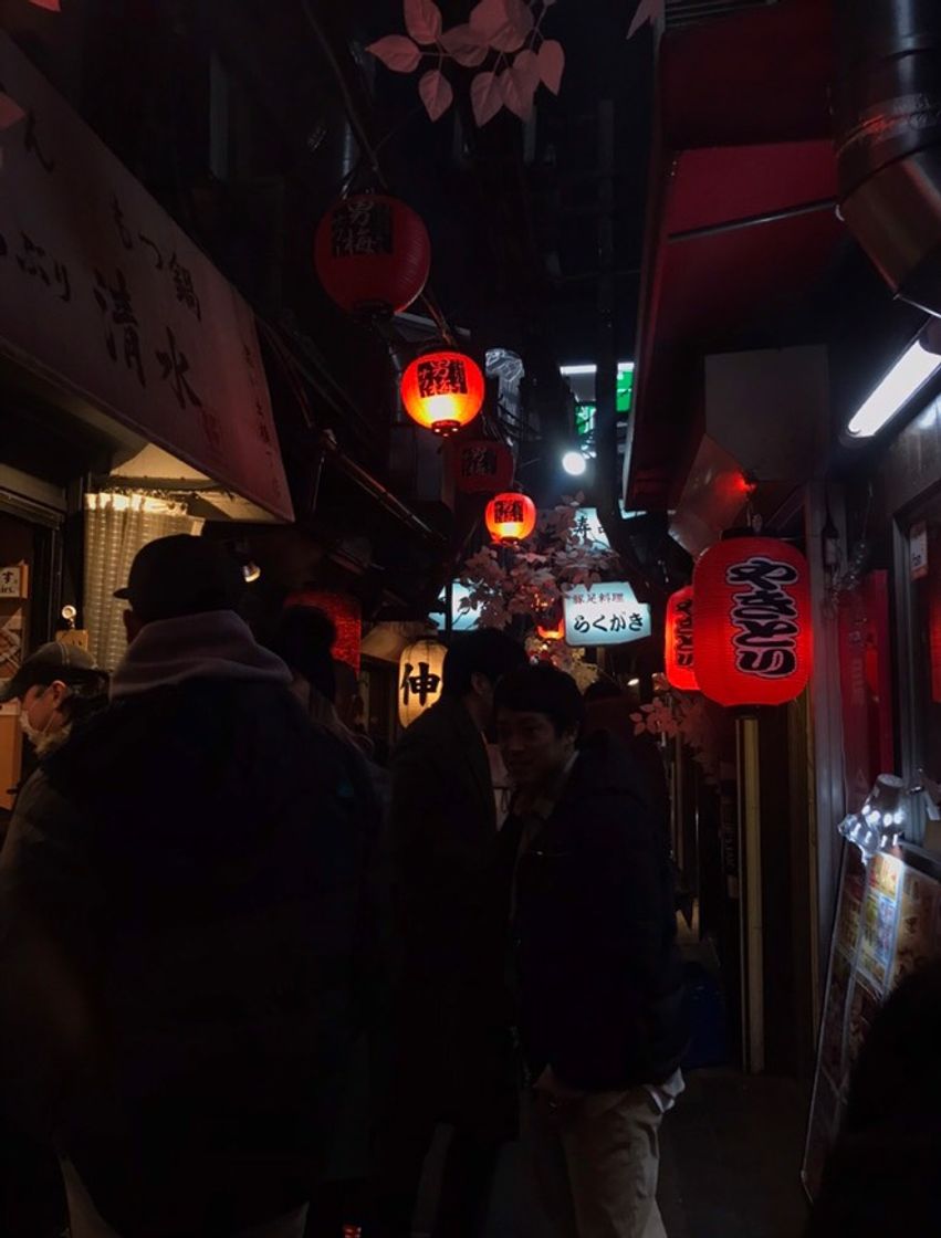 Restaurantes Omoide Yokocho