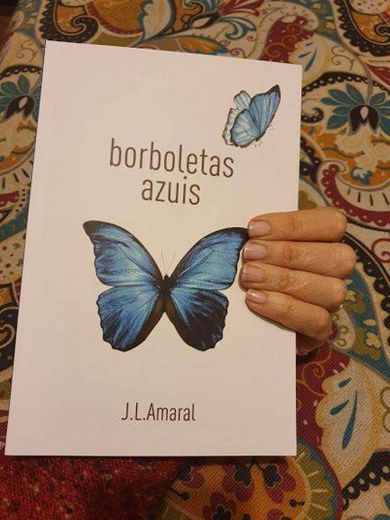 Livro "Borboletas azuis"