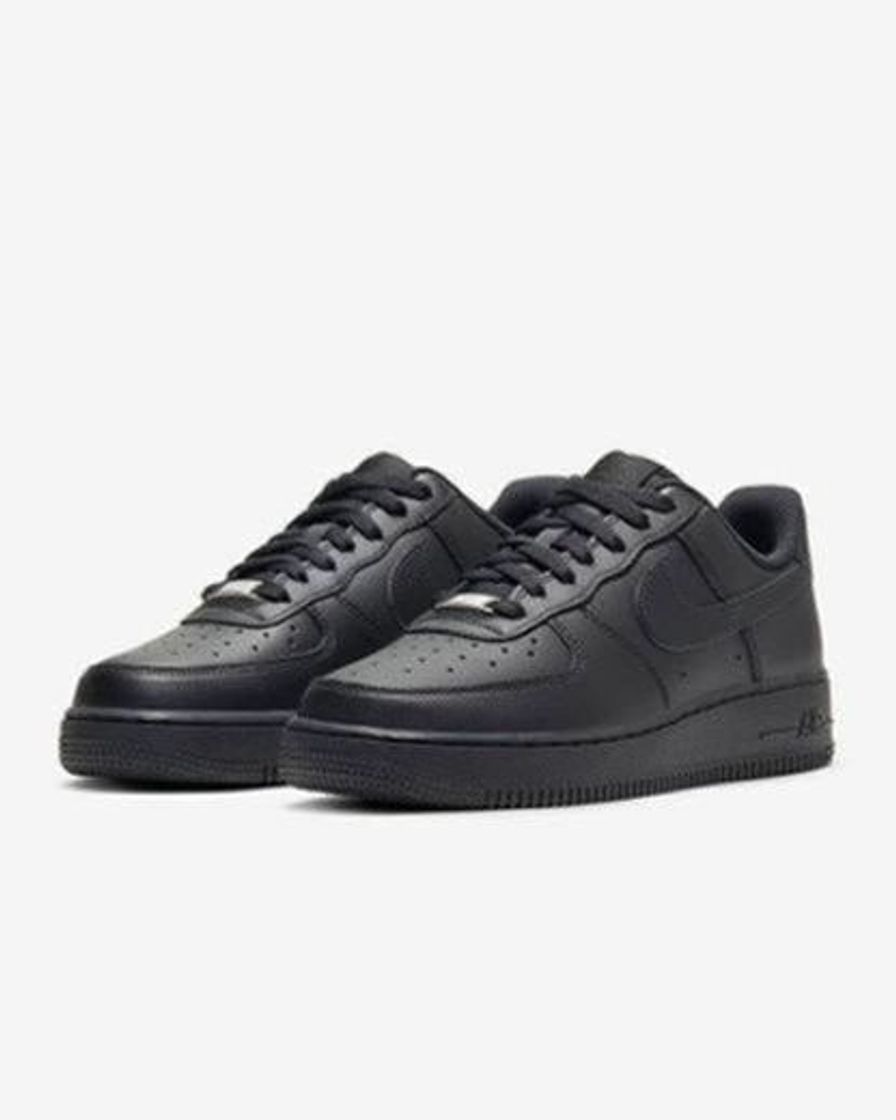 Social Nike Air Force 1