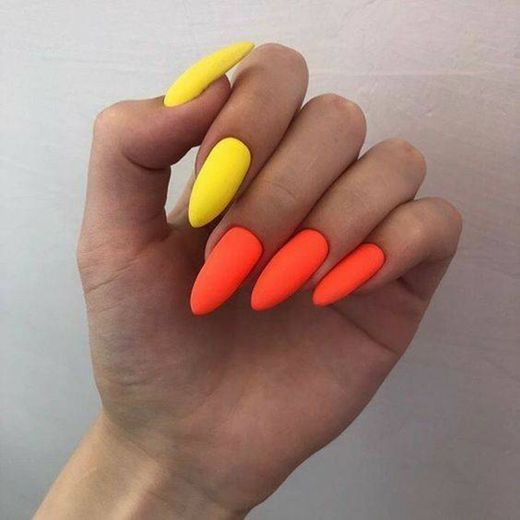 laranja e amarelo 