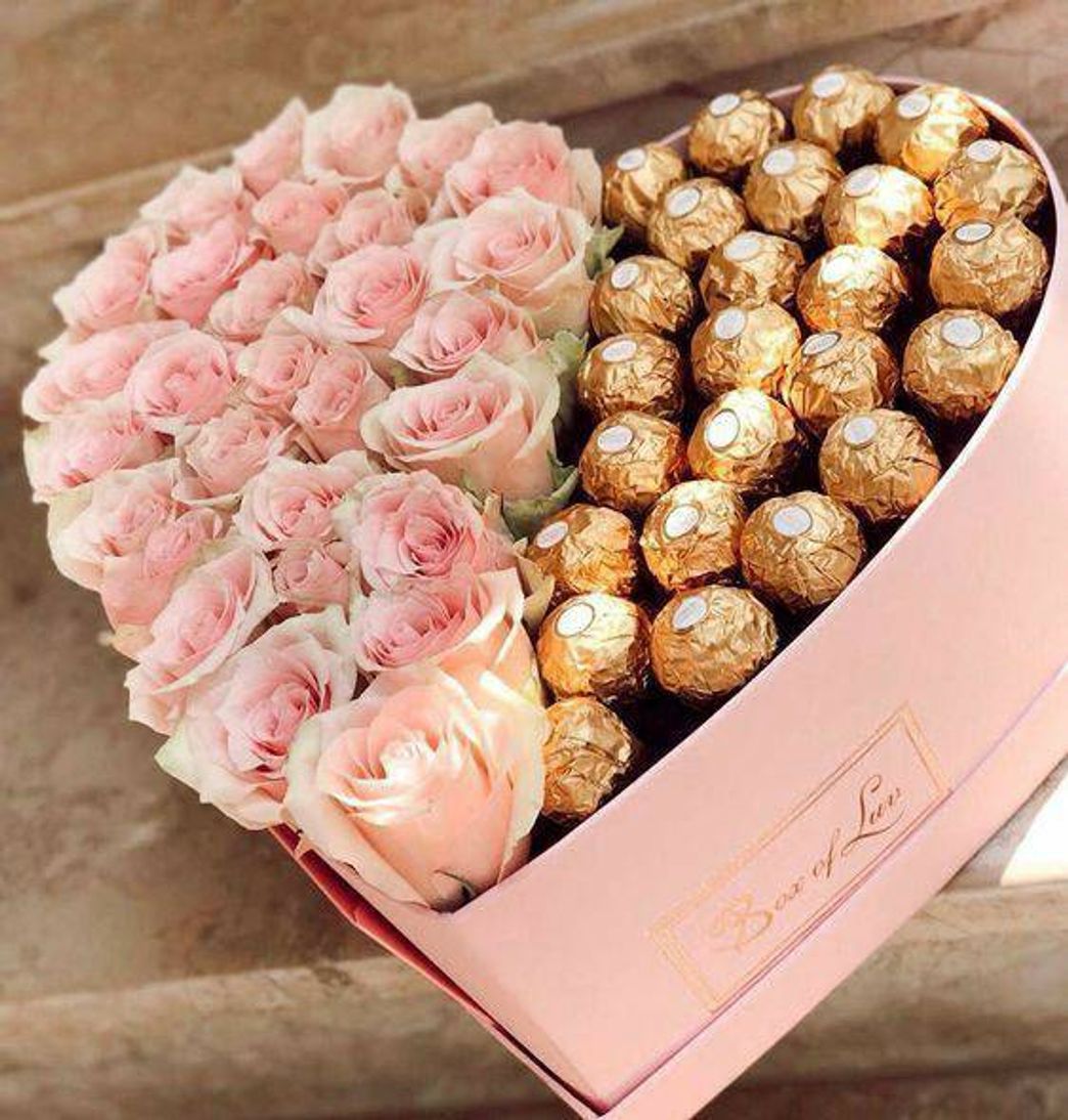 Social Ferrero Rocher