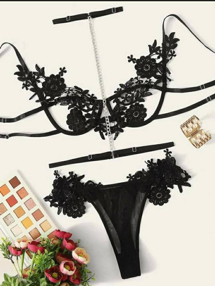 Moda Guipure Lace Underwire Lingerie Set & Gargantilha

