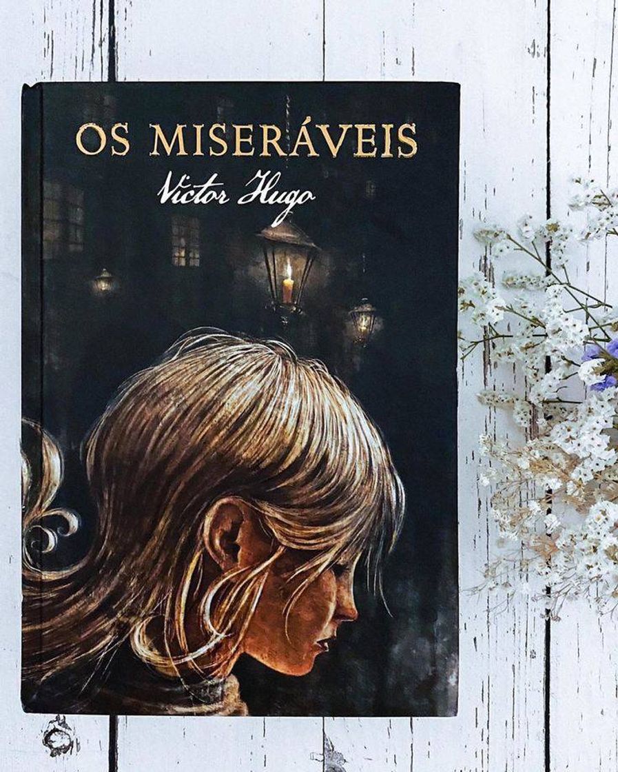 Libro  Os miseráveis de Victor Hugo