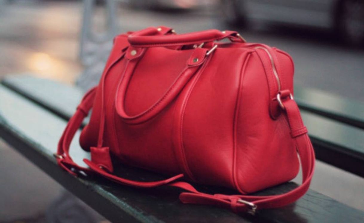 Moda red bag