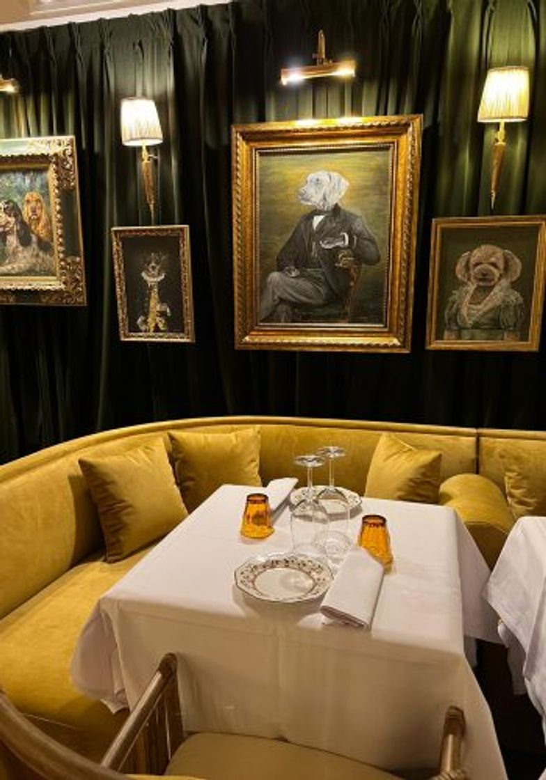 Restaurants El Perro y la Galleta Juan Bravo