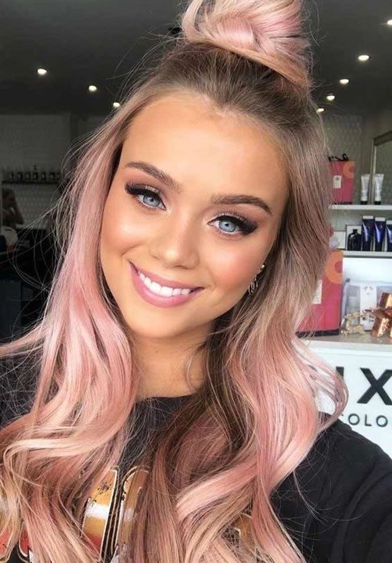 Moda Cabelo rosa 💖💖