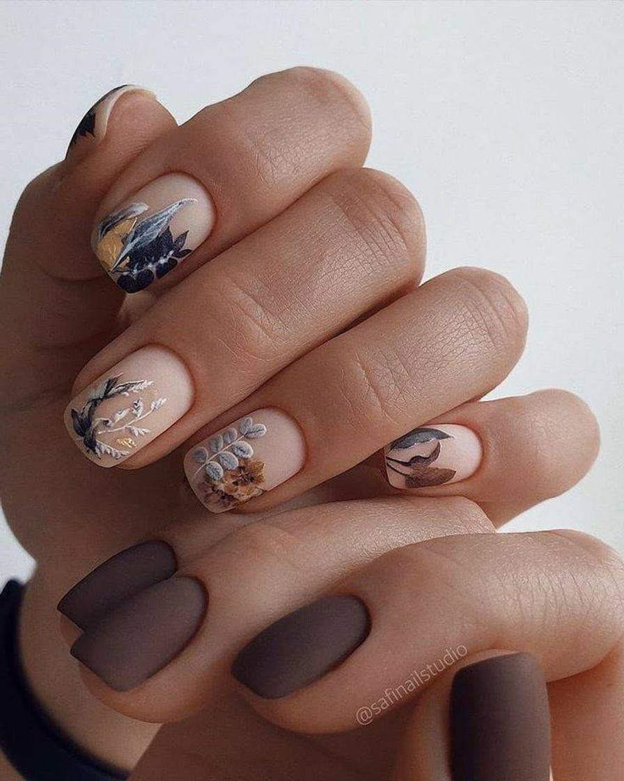 Moda Unhas decoradas 