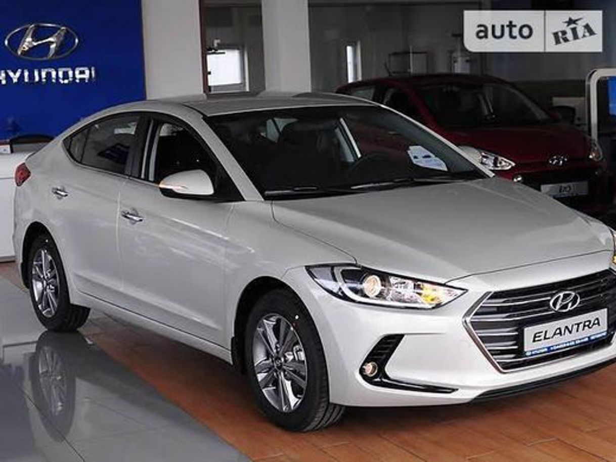 Producto HYUNDAI ELANTRA