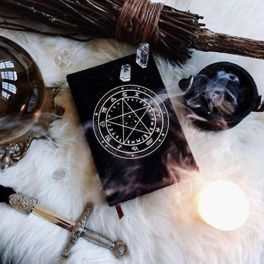 Altar Mystic || wicca