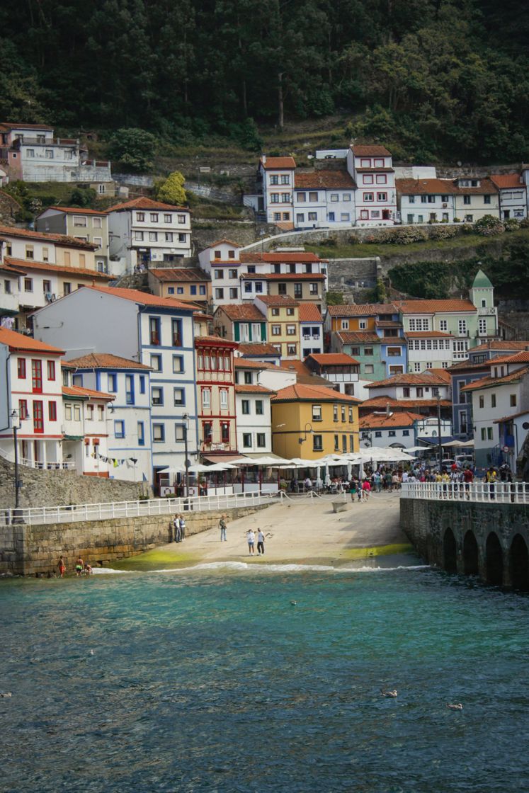 Place Cudillero