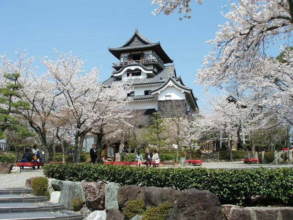 Lugar Okazaki Castle