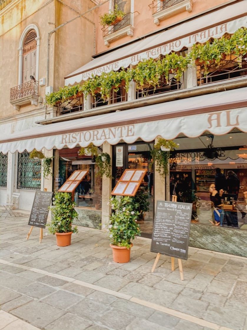 Restaurants Ristorante Al Theatro