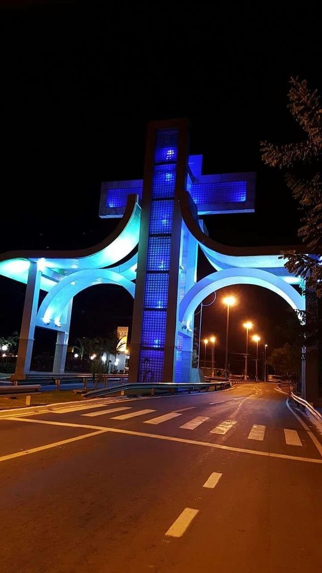 Lugar Trindade-GO, ótima escolha de viagem na sua época de festa 