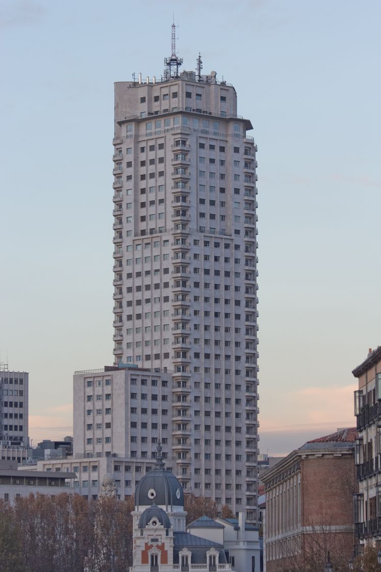 Lugar Barceló Torre de Madrid